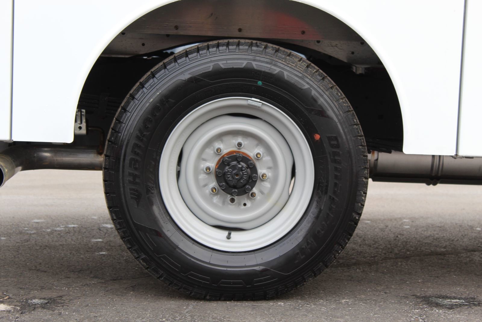 New 2026 Ford E-350 and Econoline 350 Super Duty w/ Power Equipment Group image 22