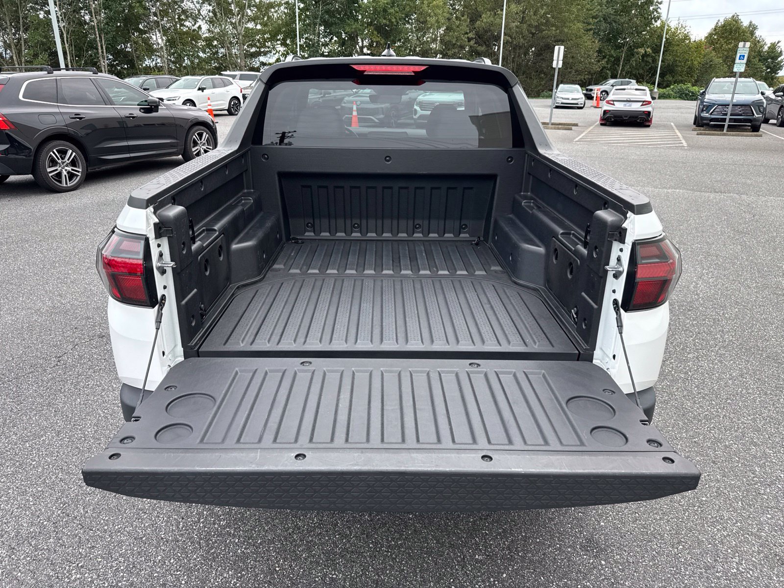 Used 2026 Hyundai Santa Cruz SEL AWD/4WD image 10