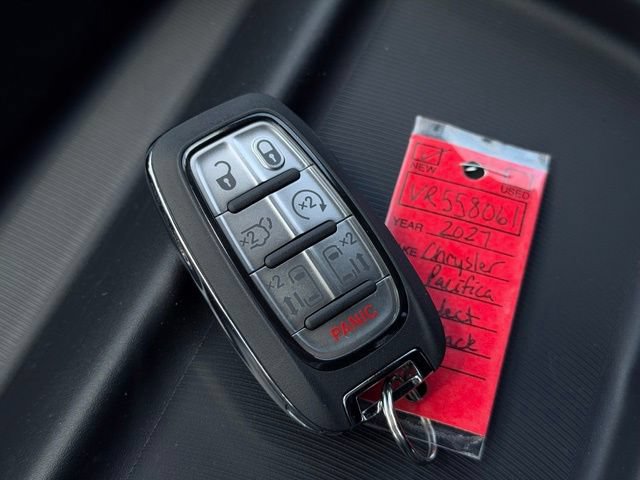 New 2027 Chrysler Pacifica Select FWD image 48
