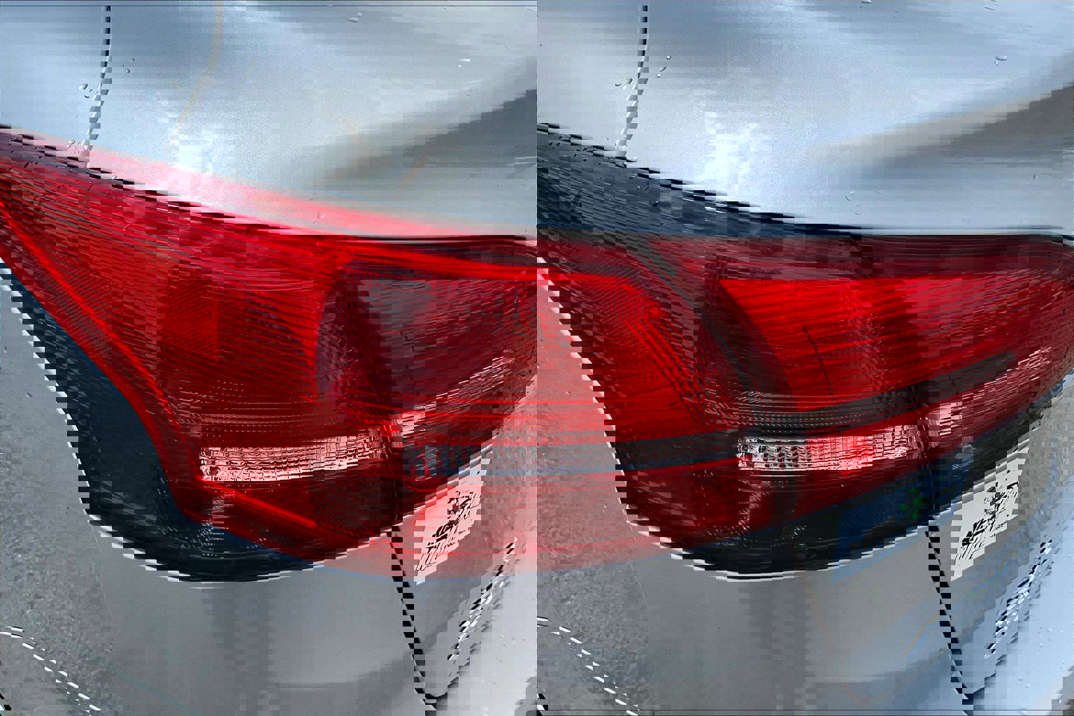 Used 2018 Ford Focus SE image 27