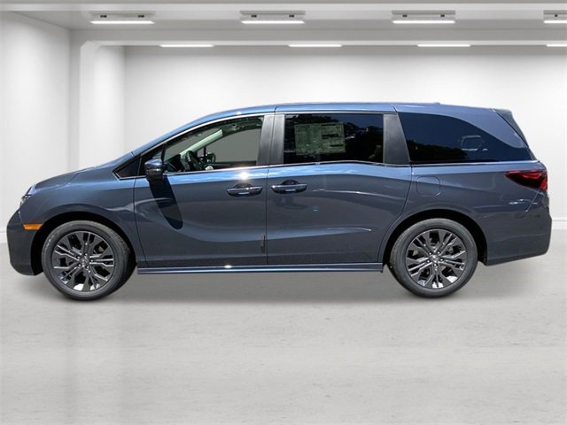 New 2026 Honda Odyssey Touring image 2