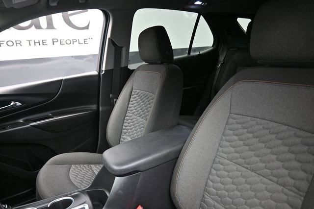 Used 2021 Chevrolet Equinox LT FWD image 16