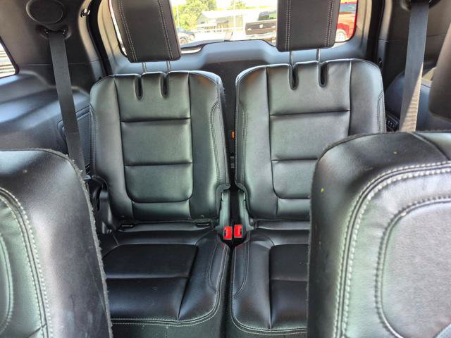 Used 2017 Ford Explorer Limited FWD image 16