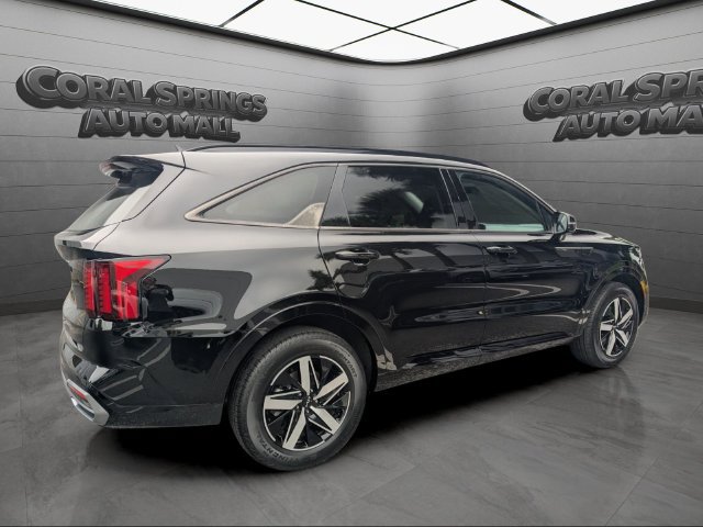 Used 2023 Kia Sorento S w/ Panoramic Sunroof Package FWD image 7