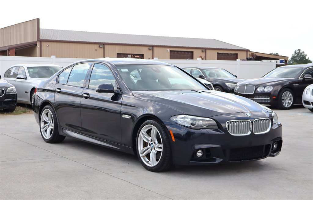 Used 2014 BMW 550i xDrive Sedan AWD/4WD image 9