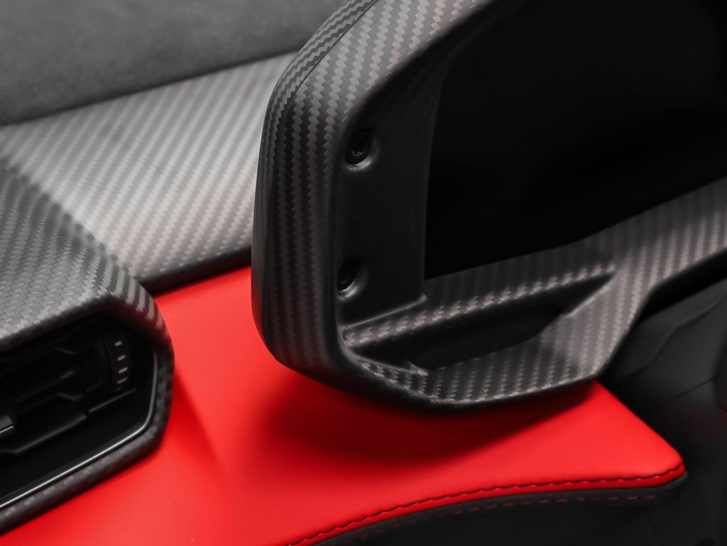 Used 2024 Lamborghini Revuelto image 44