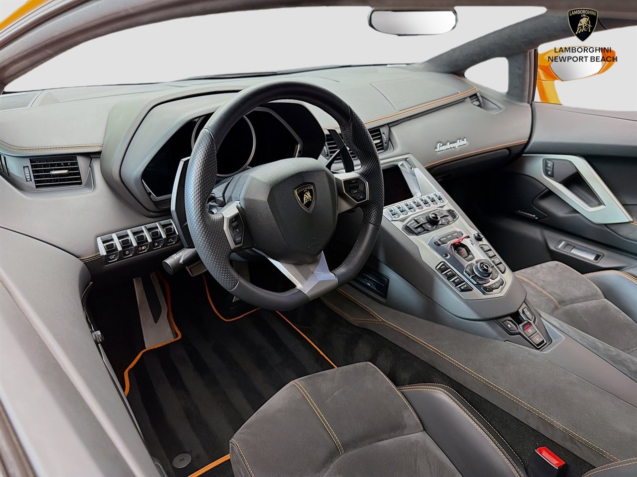 Used 2015 Lamborghini Aventador LP 700-4 image 10