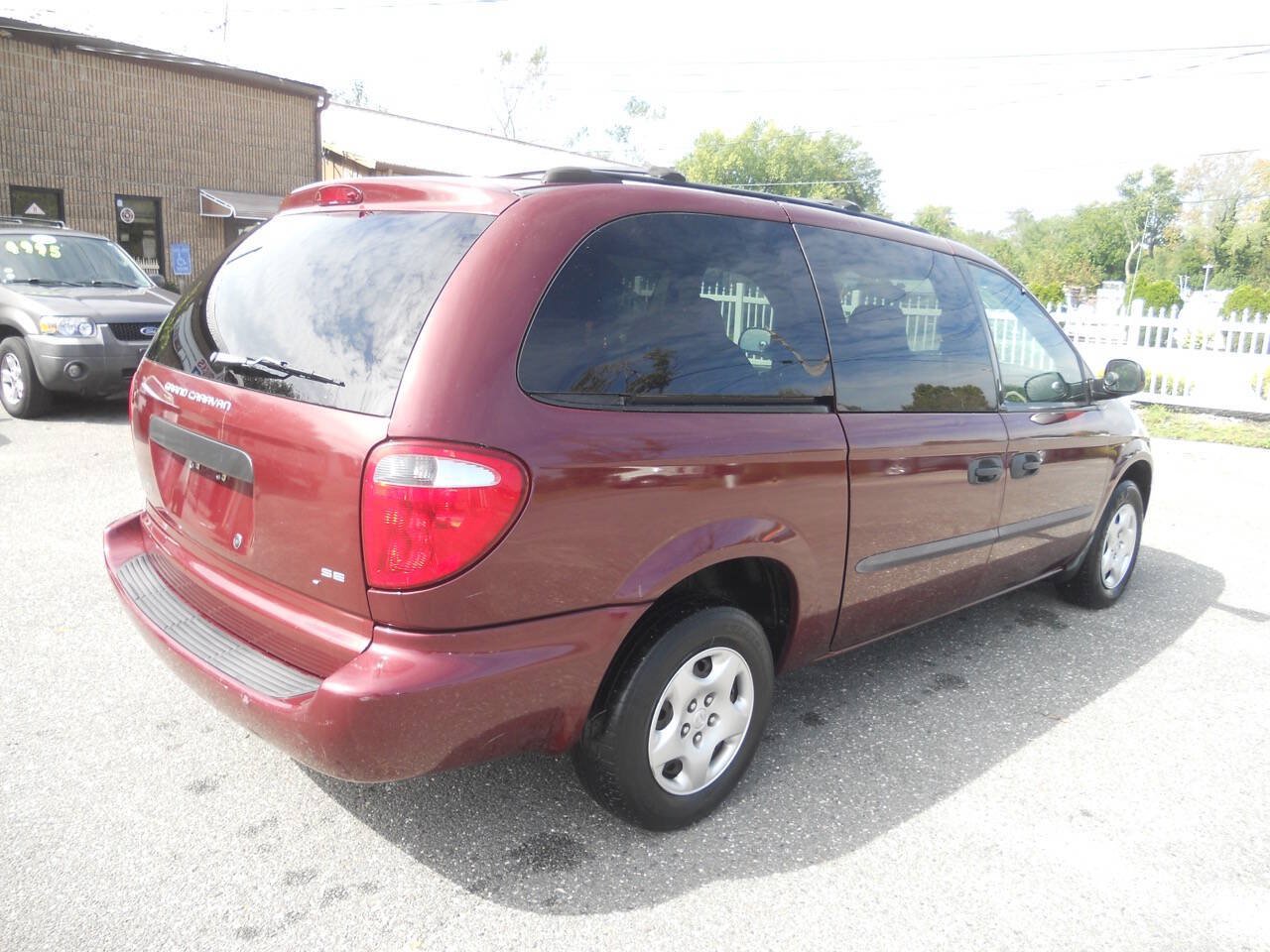 Used 2003 Dodge Grand Caravan SE FWD image 16