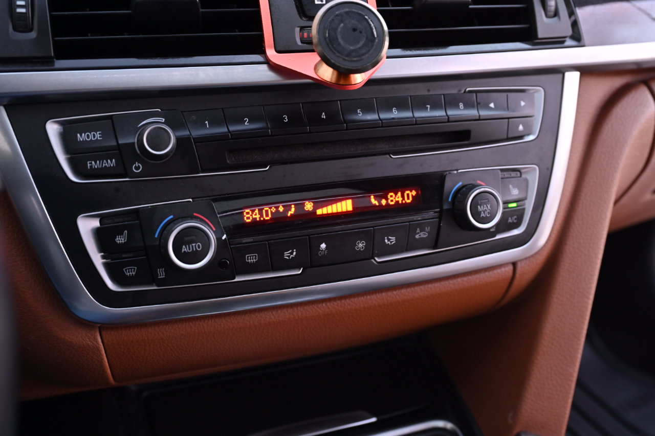 Used 2015 BMW 328i xDrive Wagon image 23