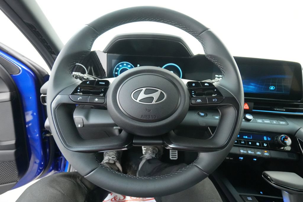 New 2026 Hyundai Elantra Sport image 34