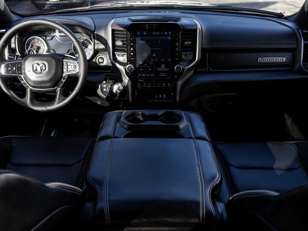 Used 2025 RAM 1500 Laramie image 30