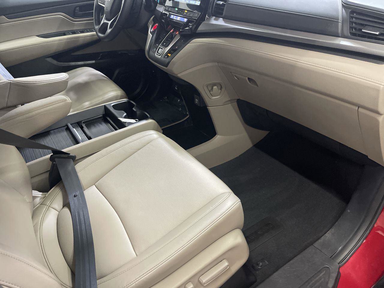 Certified 2024 Honda Odyssey EX-L image 25