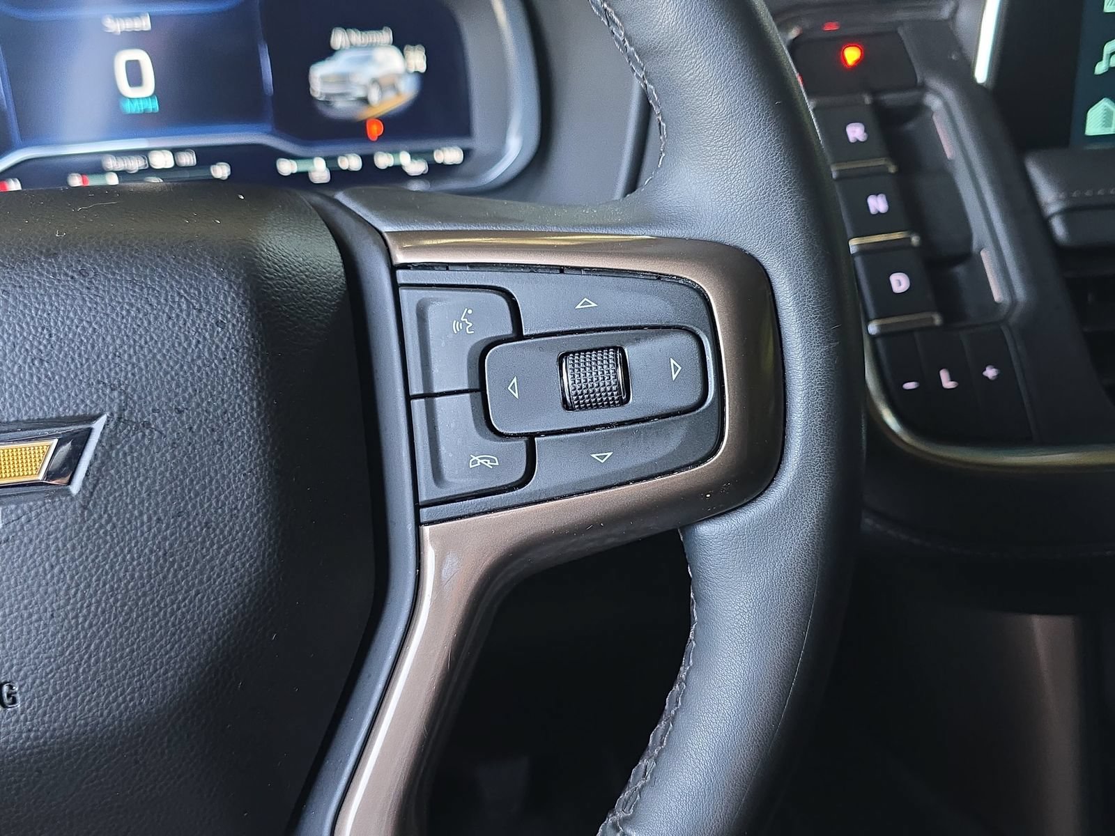 Used 2023 Chevrolet Suburban High Country AWD/4WD image 22
