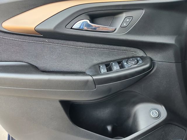 Used 2022 Chevrolet TrailBlazer ACTIV w/ Sun and Liftgate Package FWD image 26