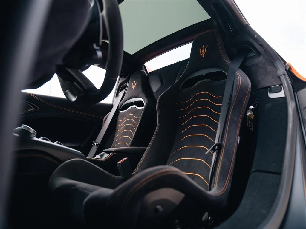 New 2023 Maserati MC20 Spyder image 15