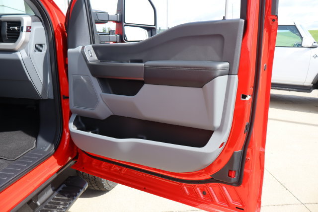 New 2026 Ford F350 XL w/ STX Appearance Package AWD/4WD image 32