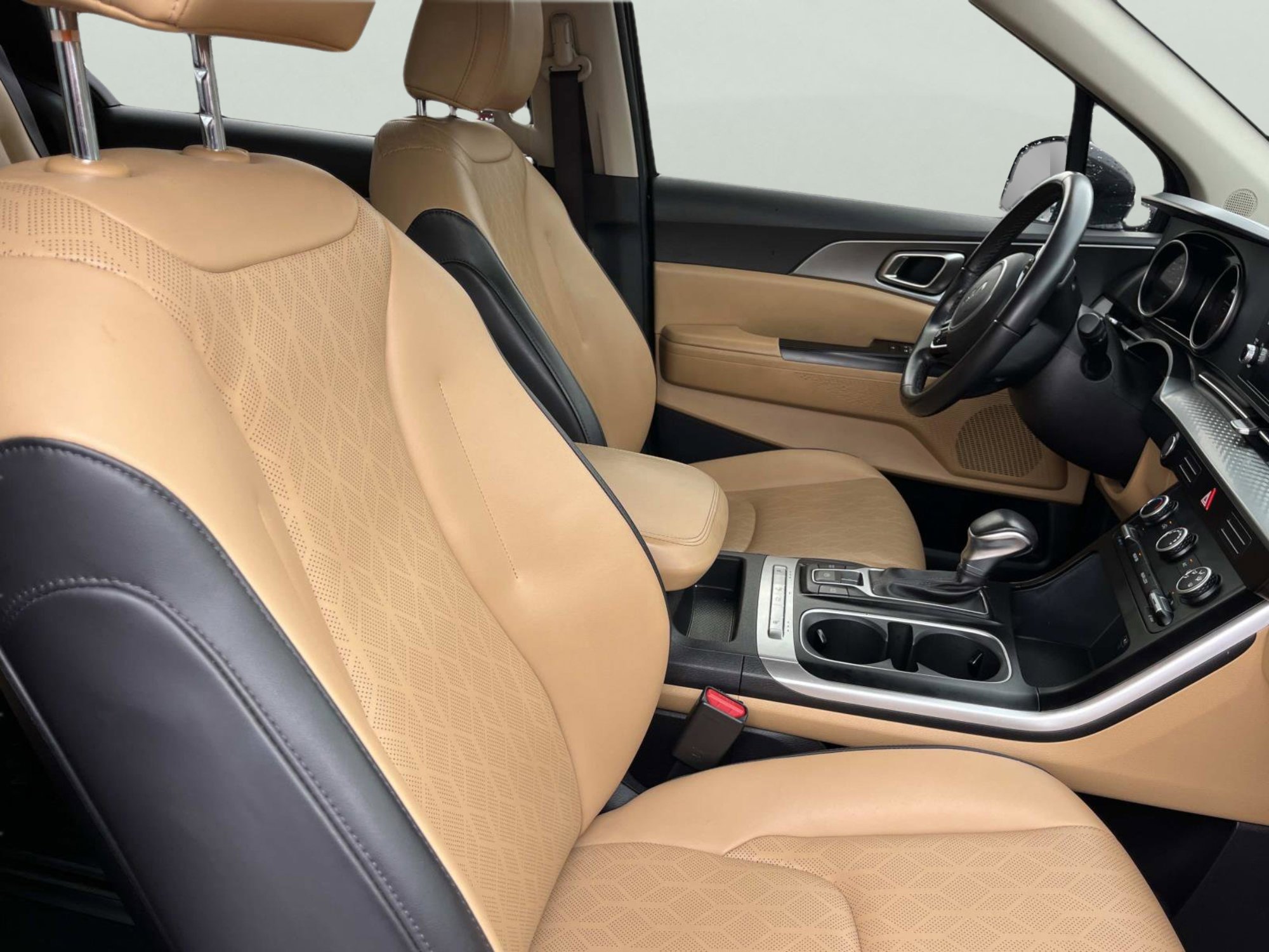 Certified 2024 Kia Carnival LX image 26