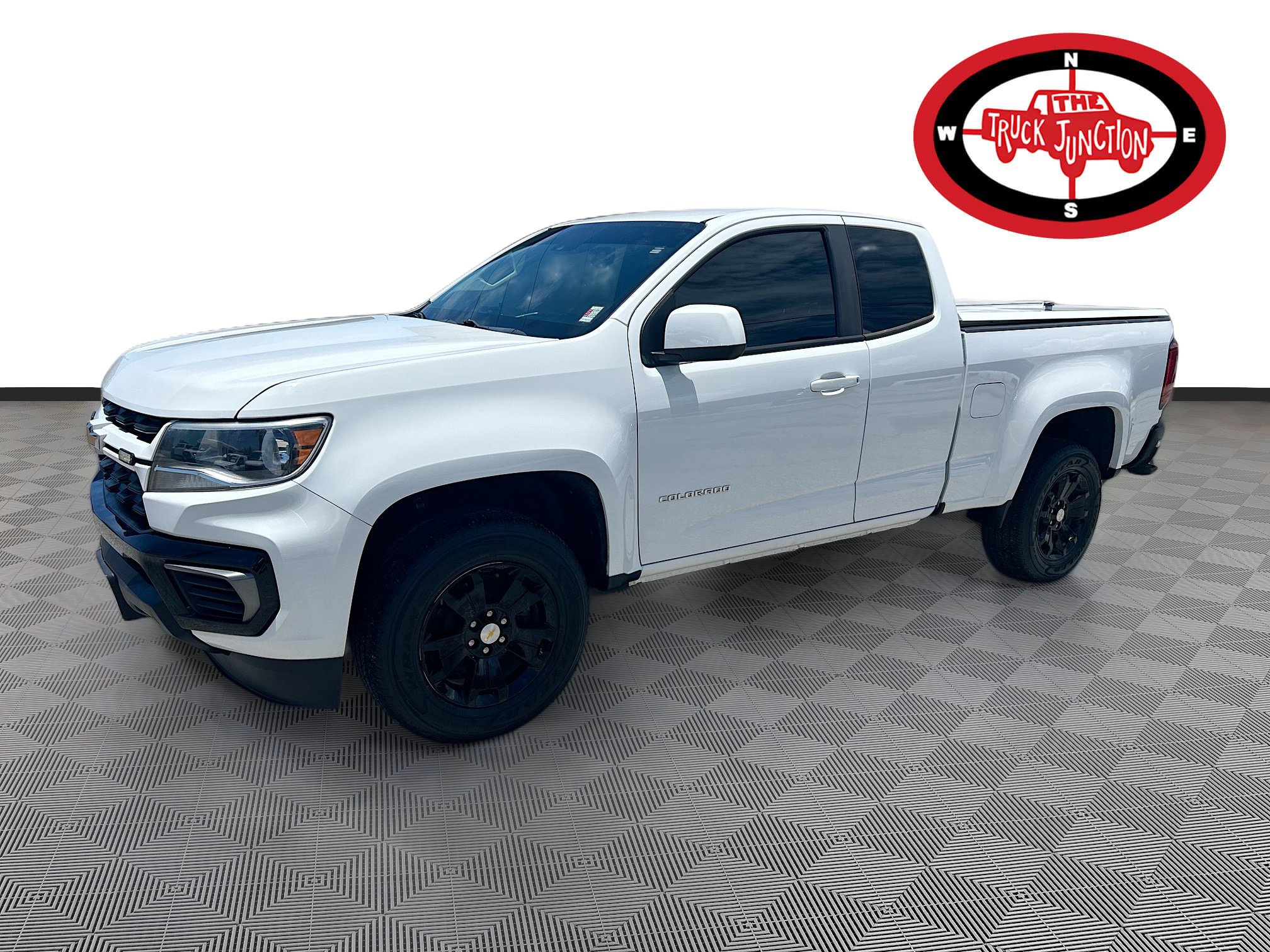 Used 2022 Chevrolet Colorado LT w/ Fleet Safety Package RWD image 3