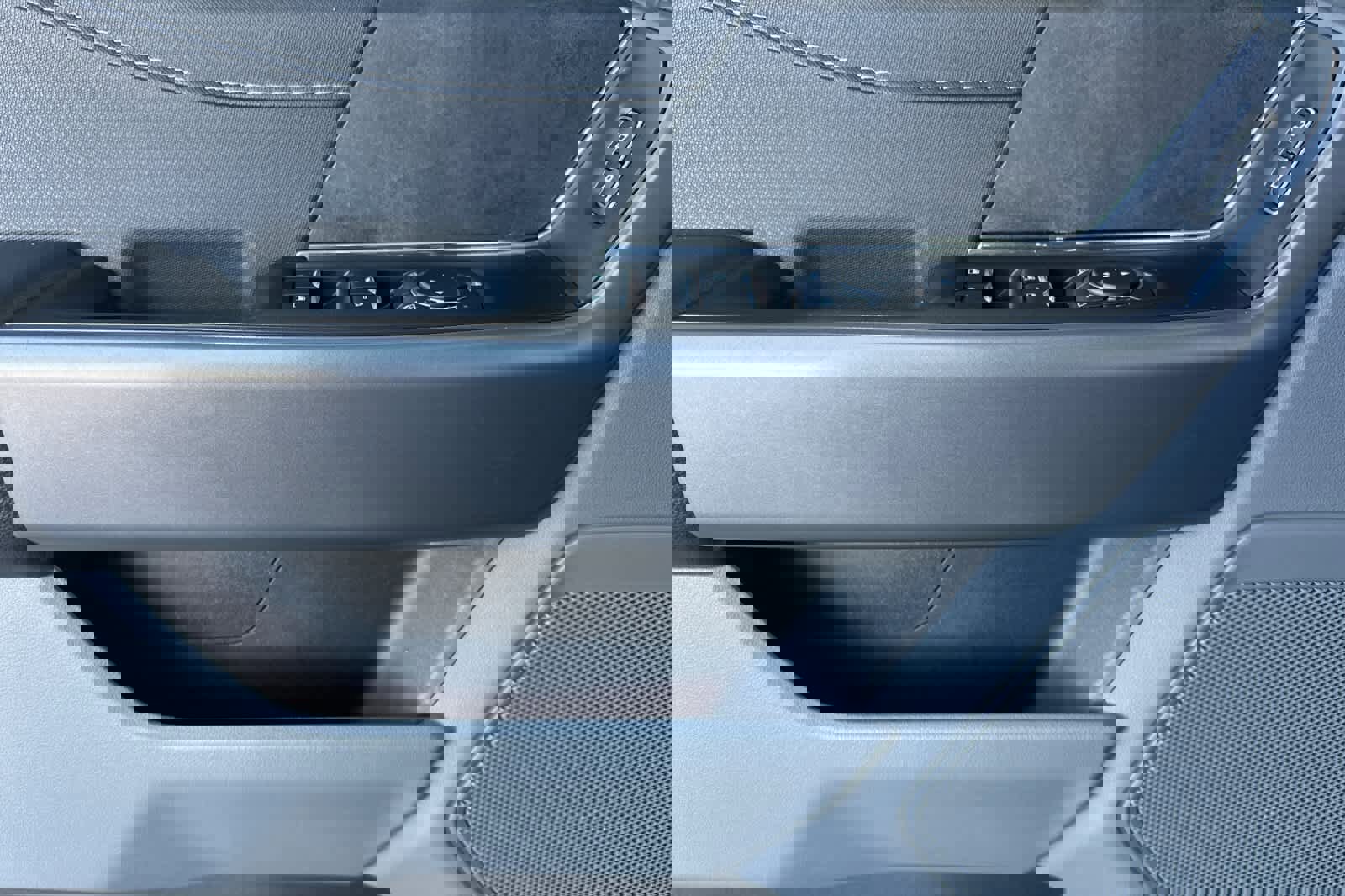 Certified 2025 Ford F150 XLT w/ Equipment Group 301A Standard image 12