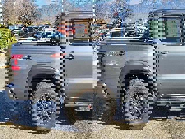 Used 2023 Nissan Frontier PRO-4X w/ Pro-4X Premium Package image 4