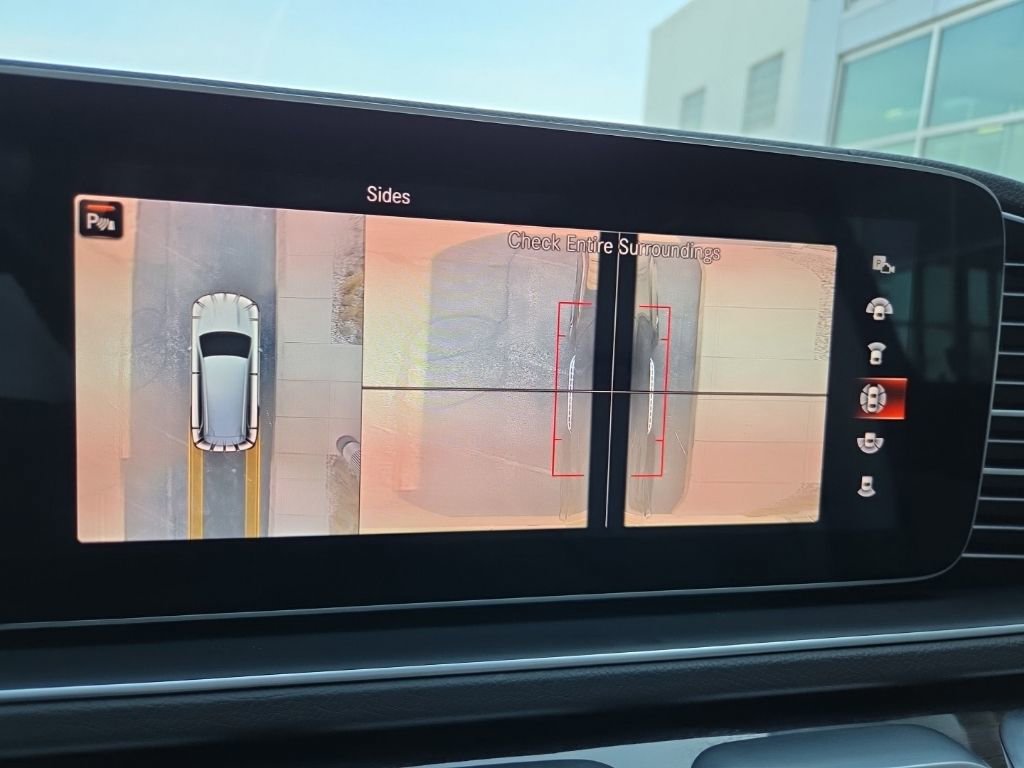 Used 2021 Mercedes-Benz GLS 580 4MATIC image 55