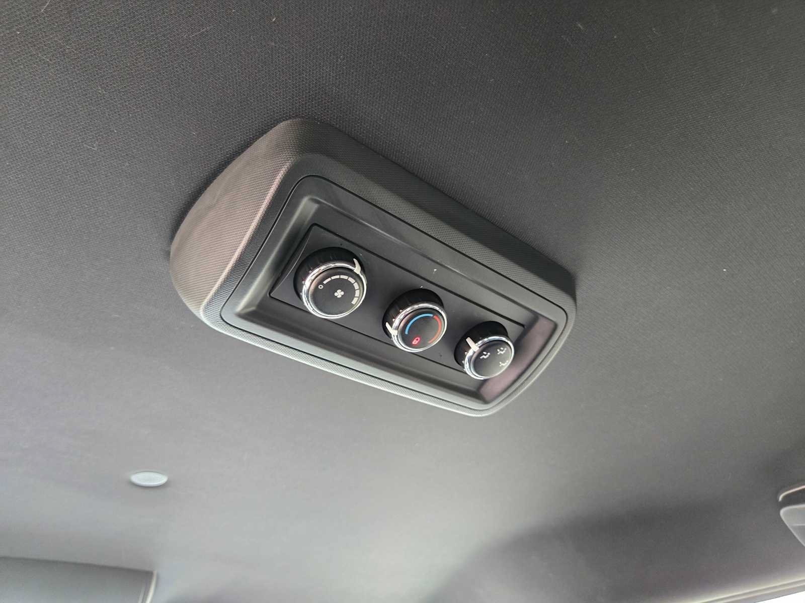 Used 2019 Dodge Grand Caravan SXT FWD image 21