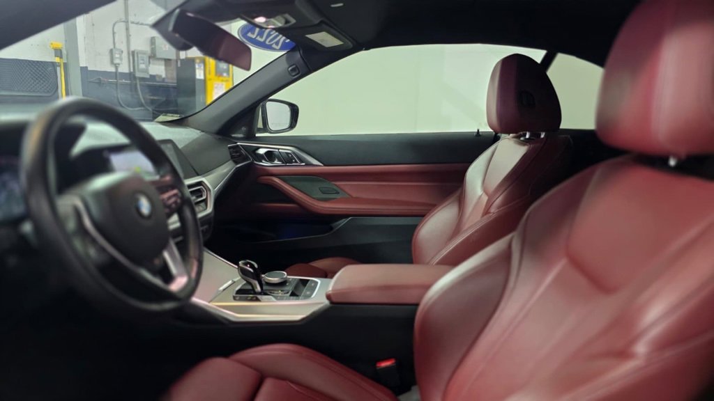 Used 2022 BMW 430i xDrive Convertible w/ Premium Package image 15