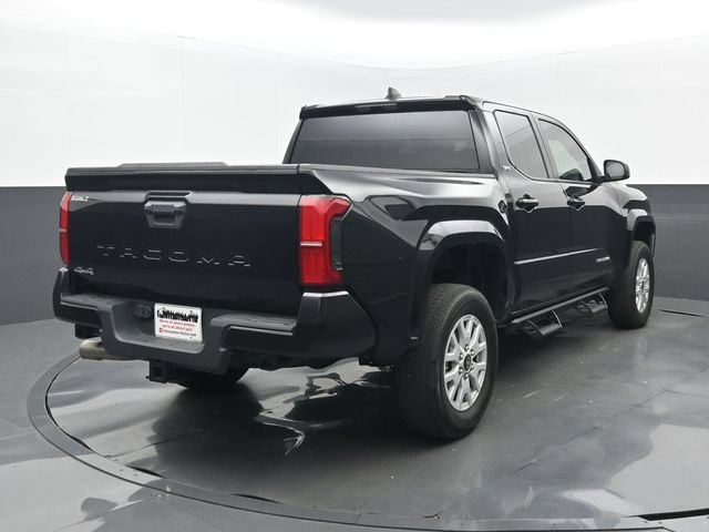 Used 2024 Toyota Tacoma SR5 AWD/4WD image 6