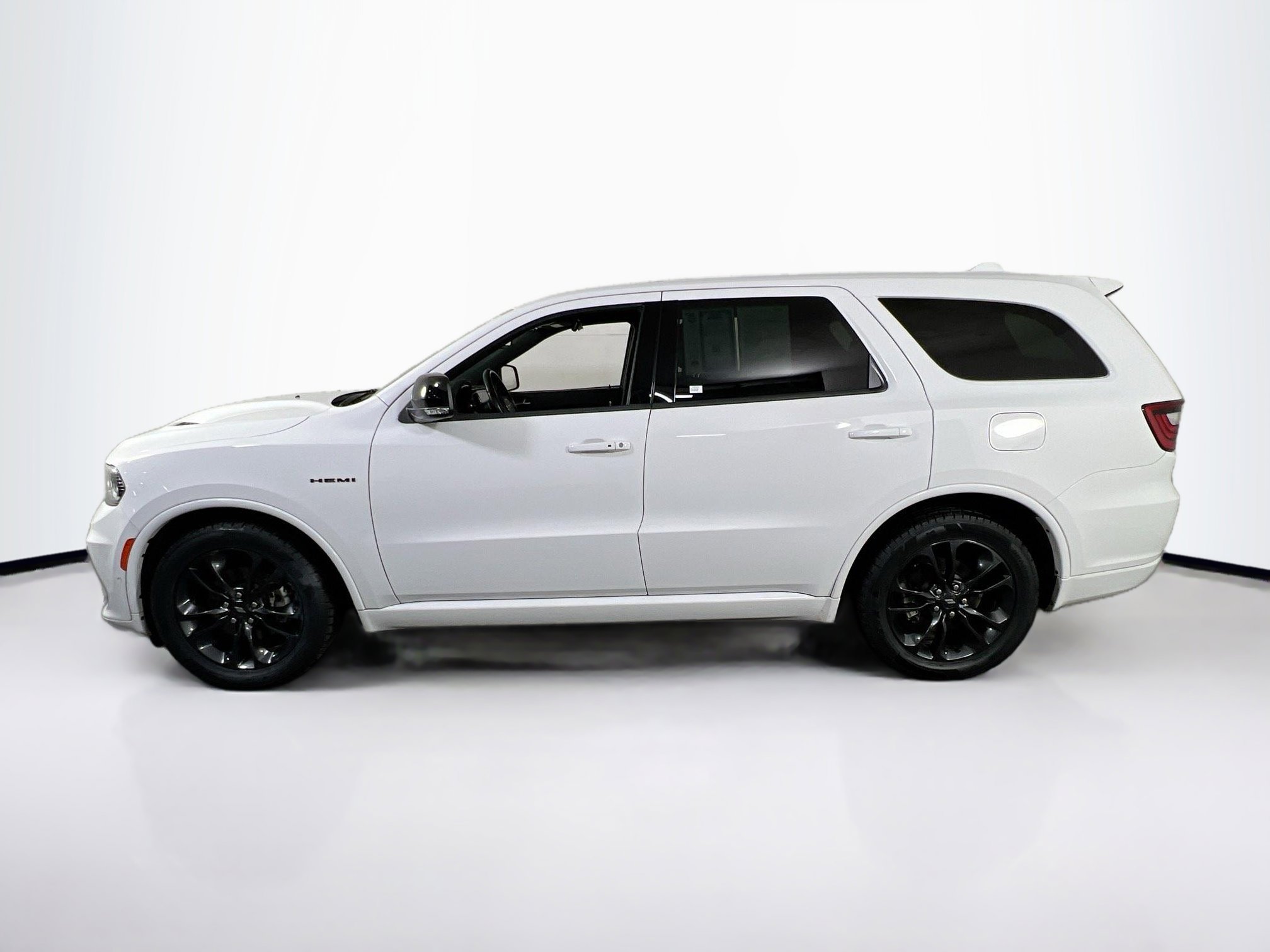 Used 2022 Dodge Durango R/T w/ Blacktop Package image 8