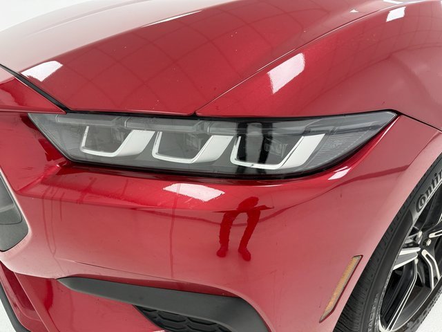 Used 2024 Ford Mustang Coupe image 6