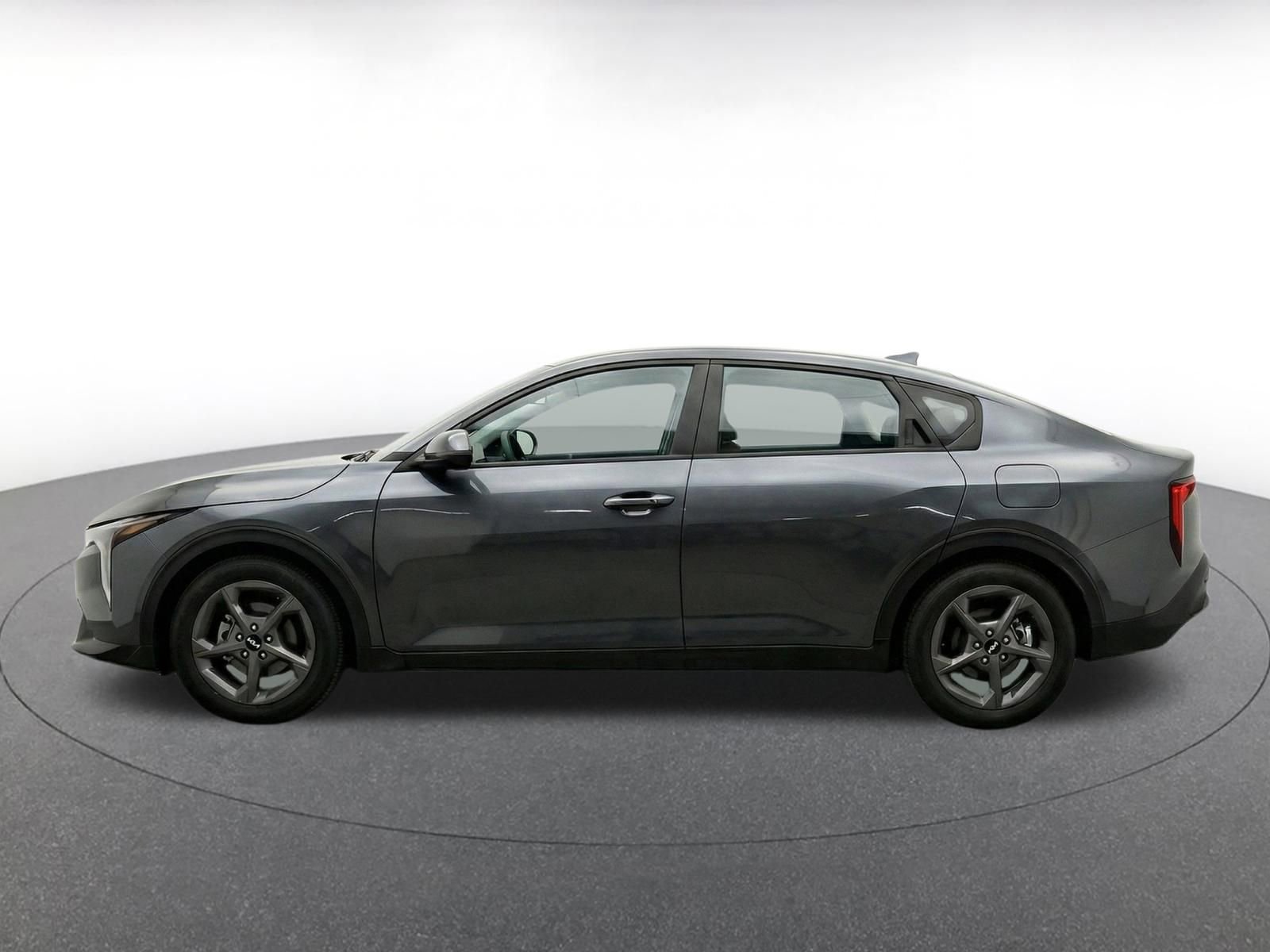Used 2025 Kia K4 FWD image 4