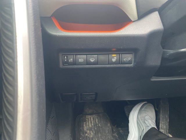 Used 2019 Toyota RAV4 Adventure image 17