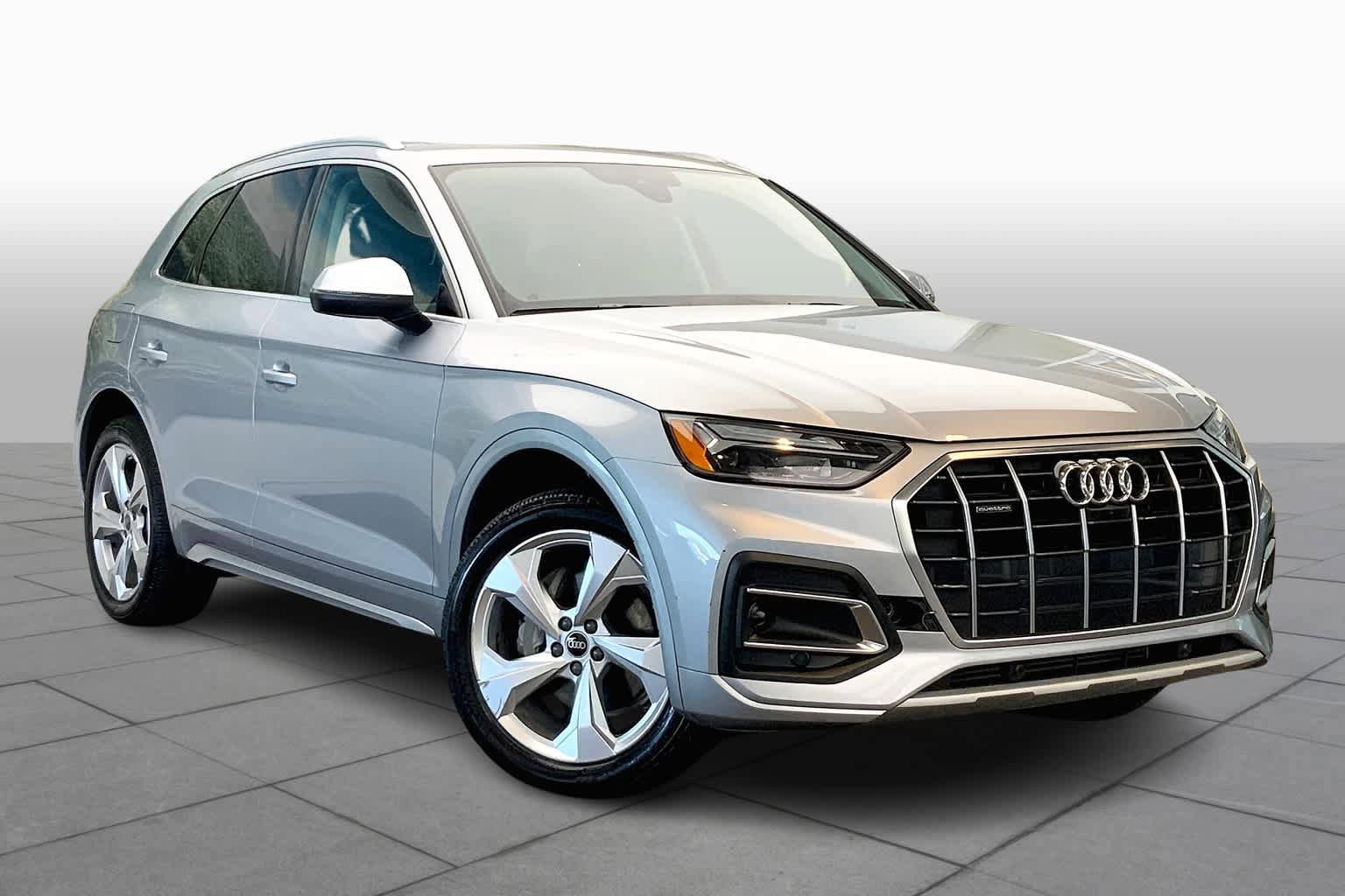 Used 2021 Audi Q5 2.0T Premium Plus w/ Premium Plus Package AWD/4WD image 3