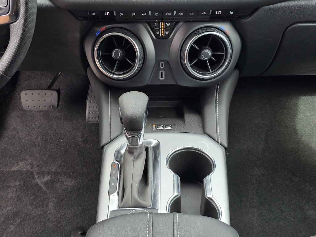 Used 2024 Chevrolet Blazer LT w/ Convenience Package FWD image 22