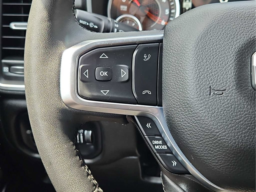 Used 2025 RAM 1500 Big Horn AWD/4WD image 16