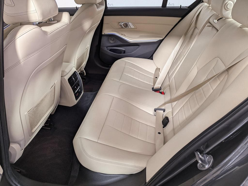 Used 2019 BMW 330i xDrive Sedan w/ Premium Package AWD/4WD image 43