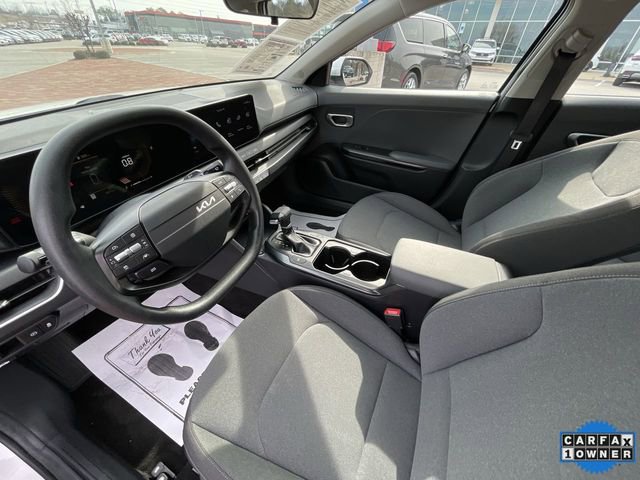 Used 2025 Kia K4 LXS image 13