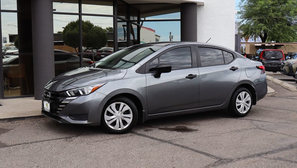 Used 2024 Nissan Versa S w/ Trunk Package FWD image 3