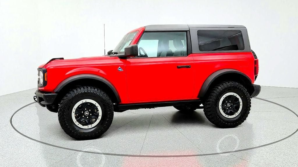 Used 2023 Ford Bronco Black Diamond w/ Sasquatch Package AWD/4WD image 8