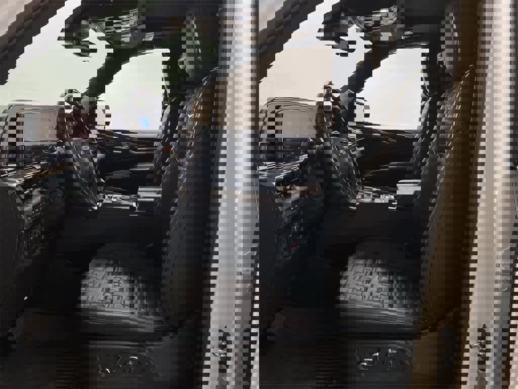 Certified 2024 Cadillac Escalade Premium Luxury Platinum image 15