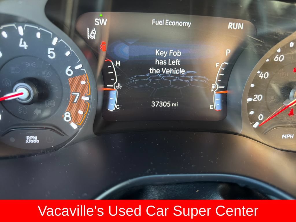 Used 2025 Jeep Compass Trailhawk AWD/4WD image 16