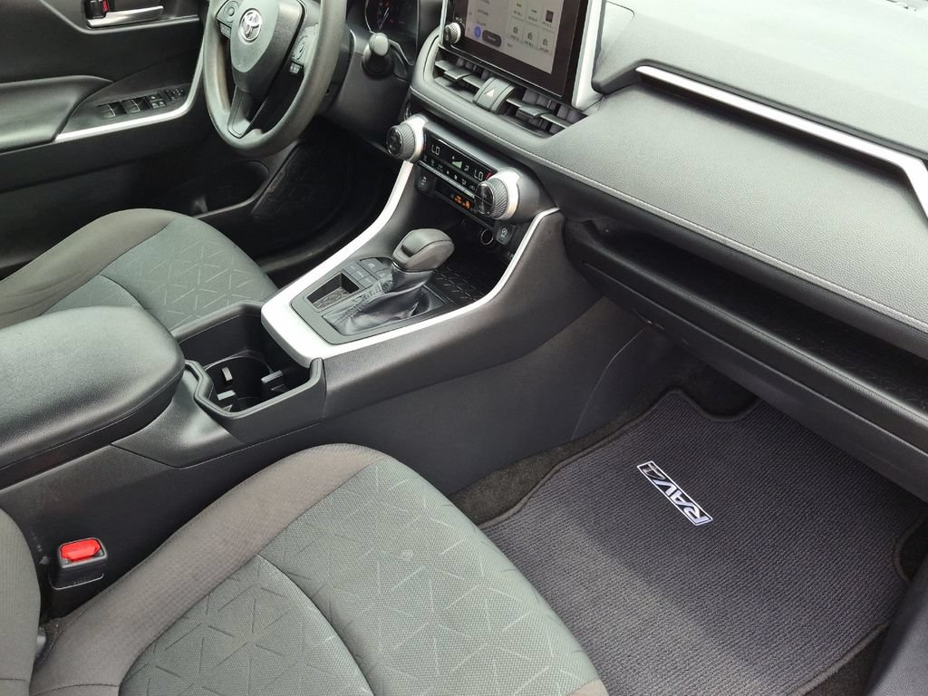 Certified 2023 Toyota RAV4 XLE w/ Convenience Package FWD image 16