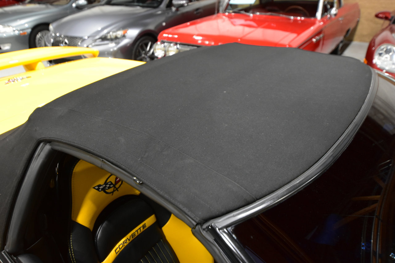 Used 2003 Chevrolet Corvette Convertible w/ Preferred Equipment Group1 image 22