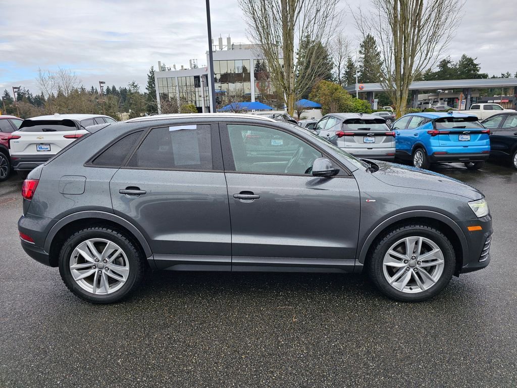 Used 2018 Audi Q3 2.0T Premium AWD/4WD image 4