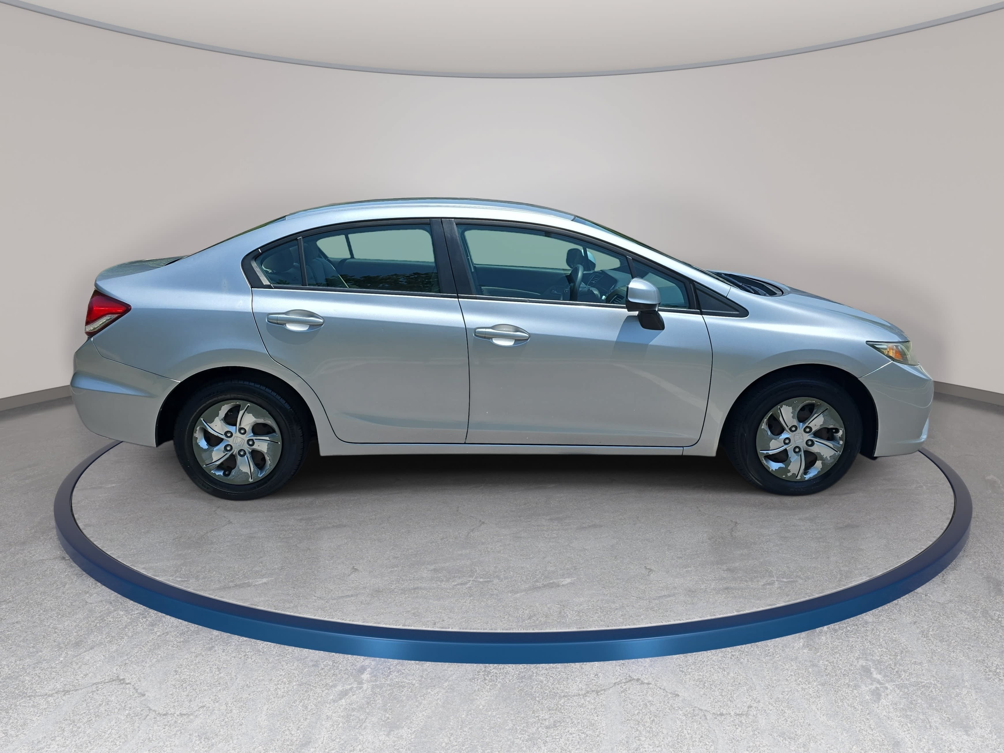 Used 2013 Honda Civic LX image 4