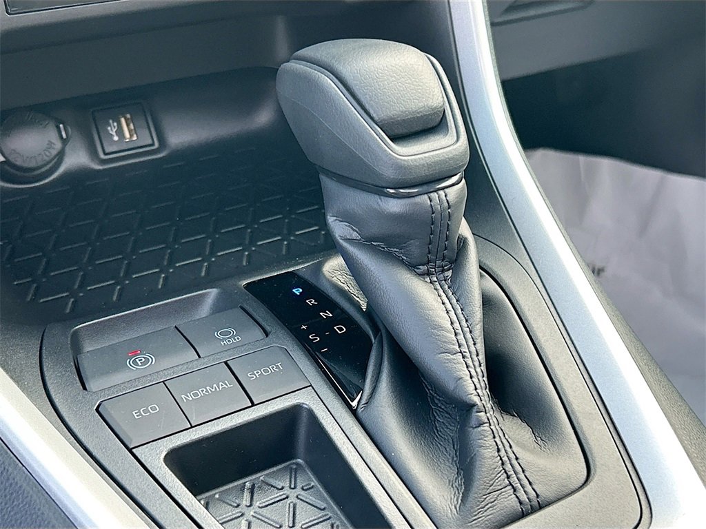 New 2025 Toyota RAV4 XLE image 16