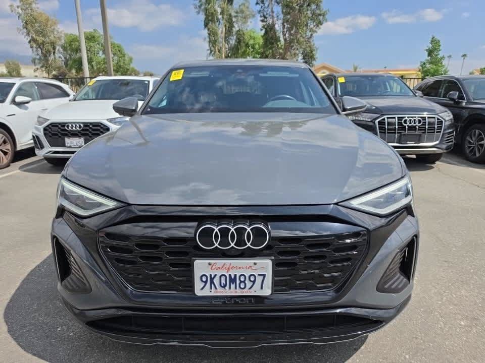 Used 2024 Audi Q8 e-tron Premium Plus AWD/4WD image 2