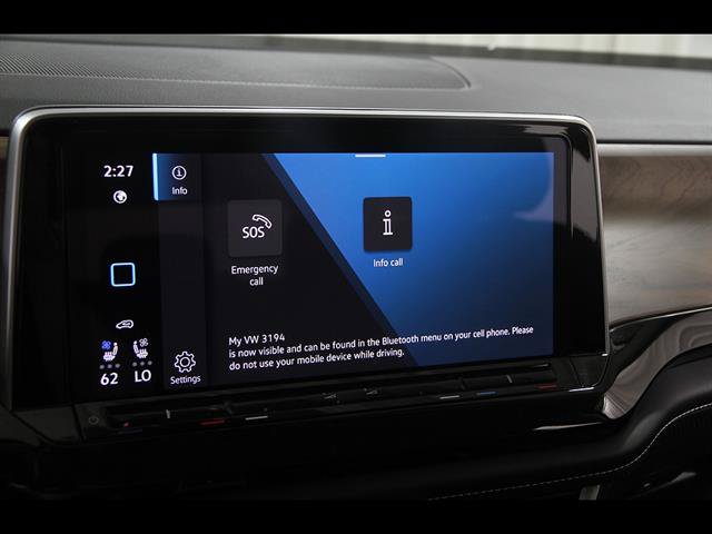 Certified 2025 Volkswagen Atlas SE AWD/4WD image 12
