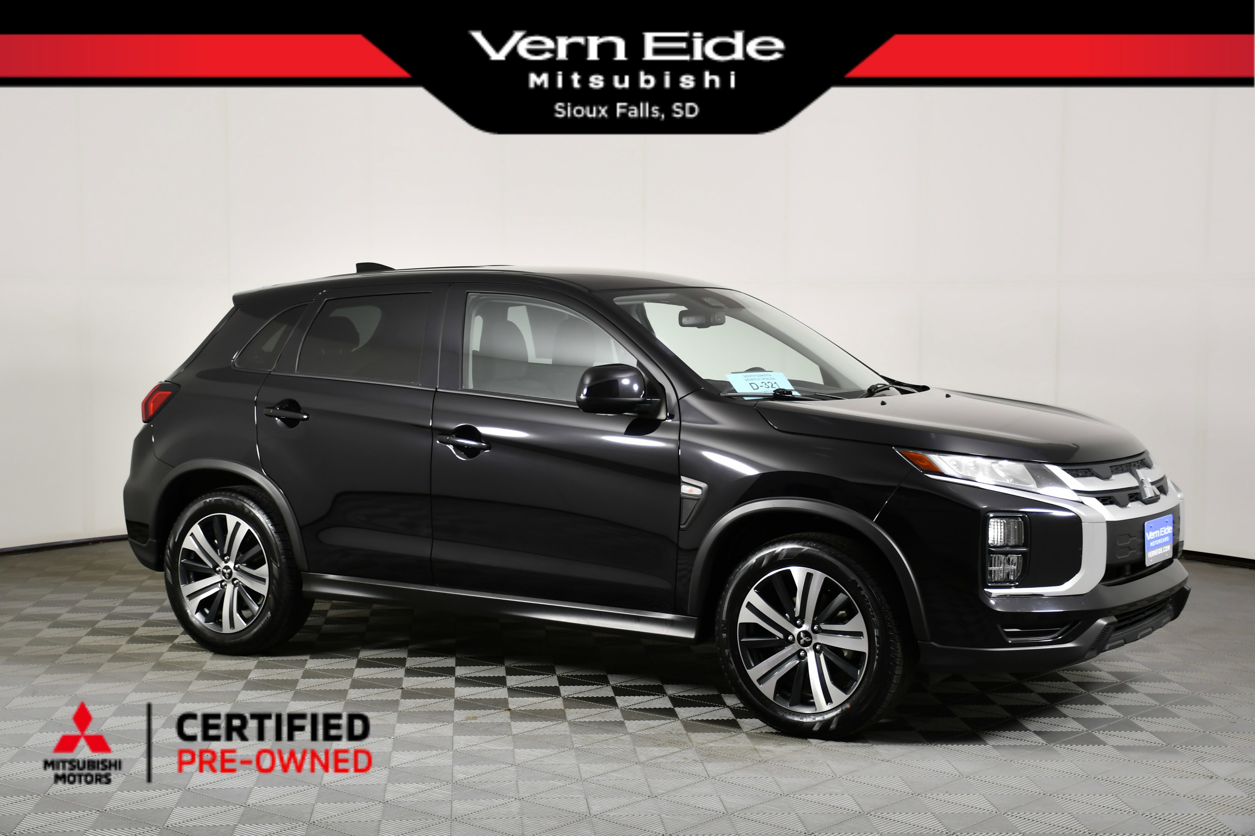 Used 2025 Mitsubishi Outlander Sport ES AWD/4WD image 1