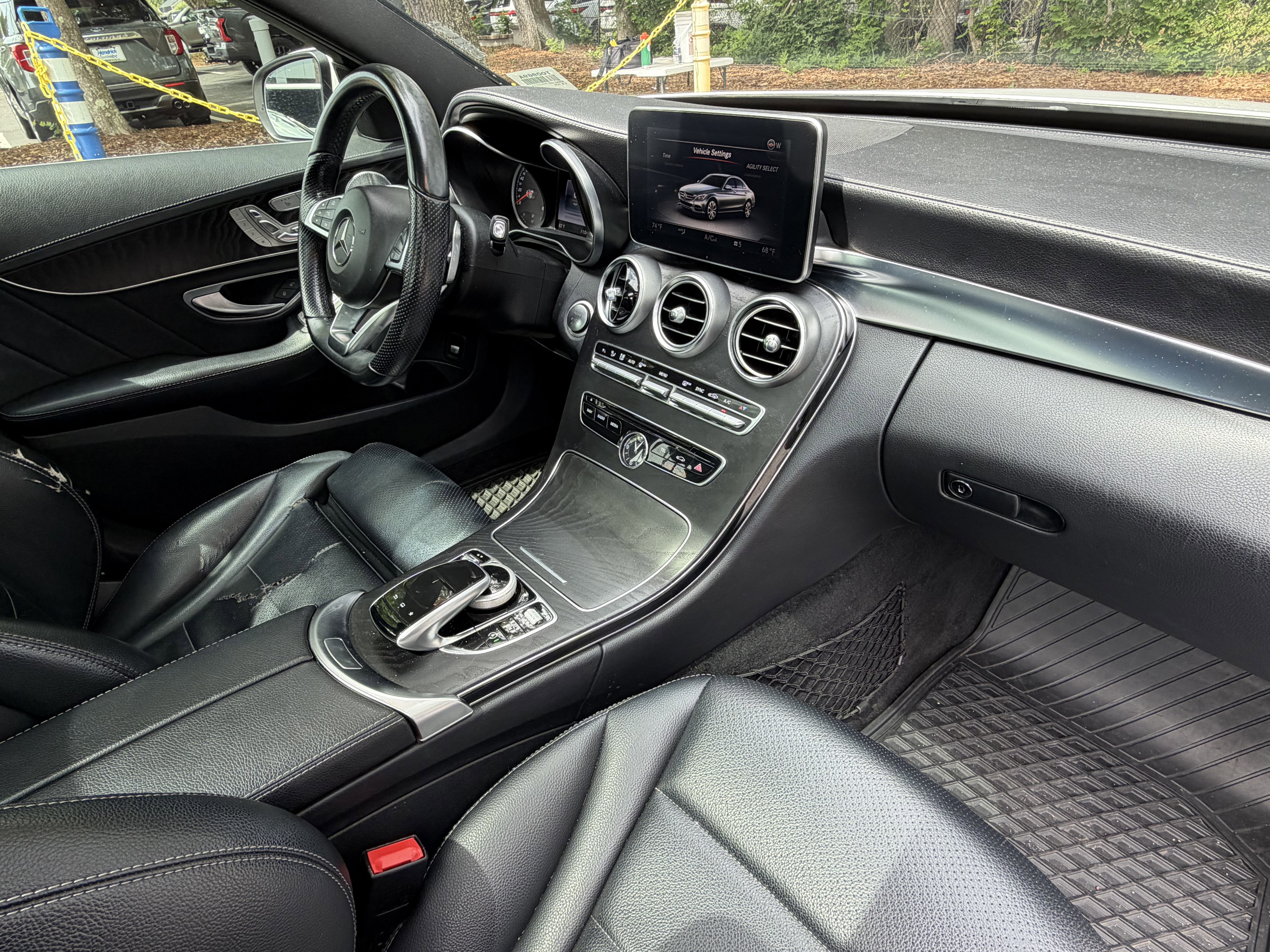 Used 2015 Mercedes-Benz C 300 4MATIC Sedan image 50